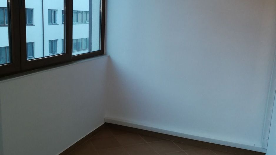 AP. 2 CAMERE DRISTOR, BLOC NOU, CENTRALA TERMICA, BUCATARIE INCHISA - Poză 8