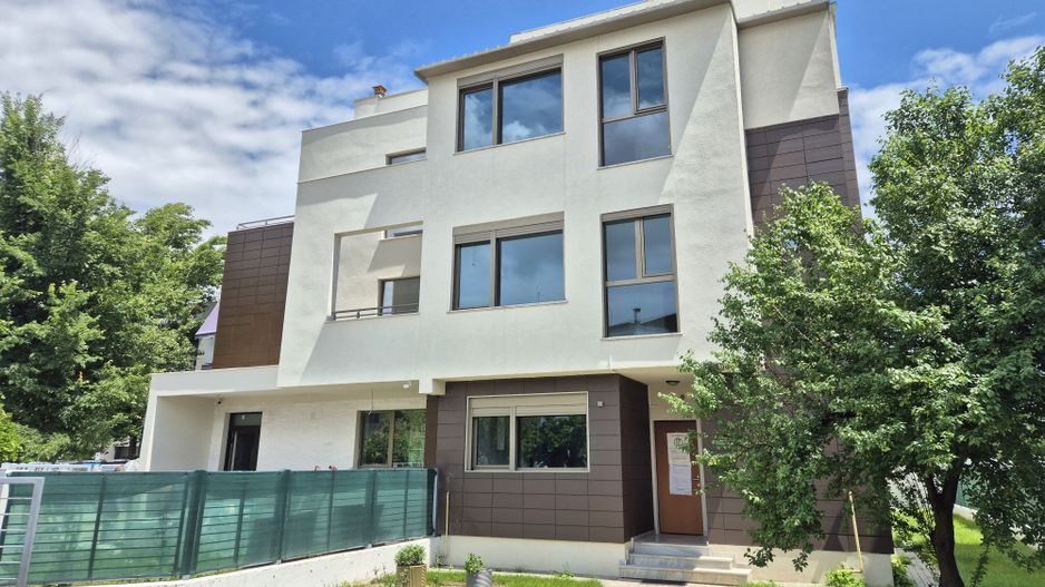 Vila 430,44 mp Green Lake Baneasa - Poză 2