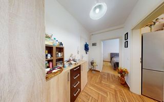 Apartament decomandat, 2 camere, balcon, boxa - Avangarden - Poză 5