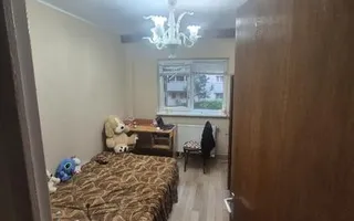 Apartament 3 camere 67 mp 1978 decomandat Titan - Poză 12