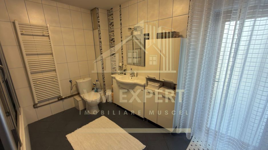 CASĂ 5 CAMERE TEREN 1600 MP CAMPULUNG - Poză 22