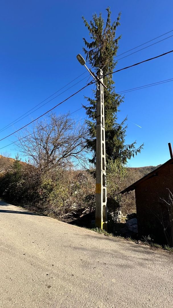Teren de vanzare, asfalt, utilitati, vedere panoramica, zona montana - Poză 7