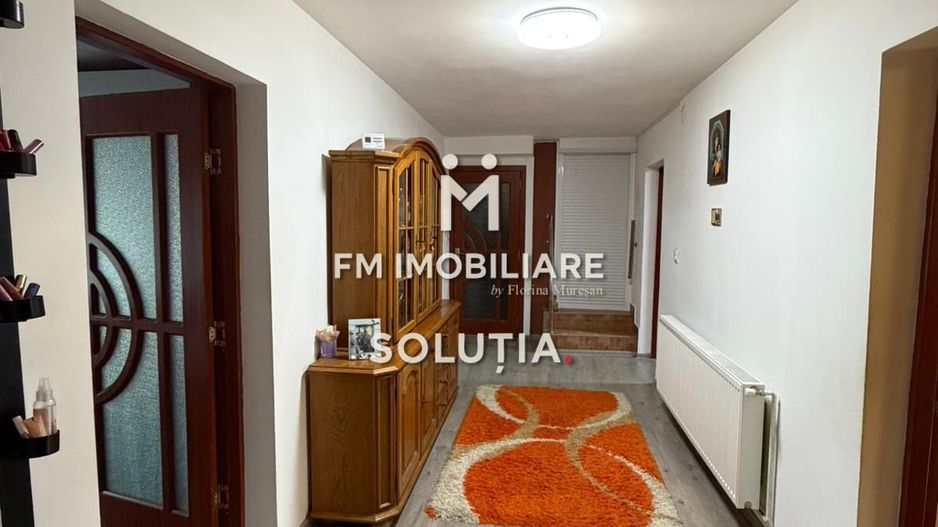 Casă spațioasă P+1 - 5 camere - teren 10 ari, Unguraș! - Poză 11