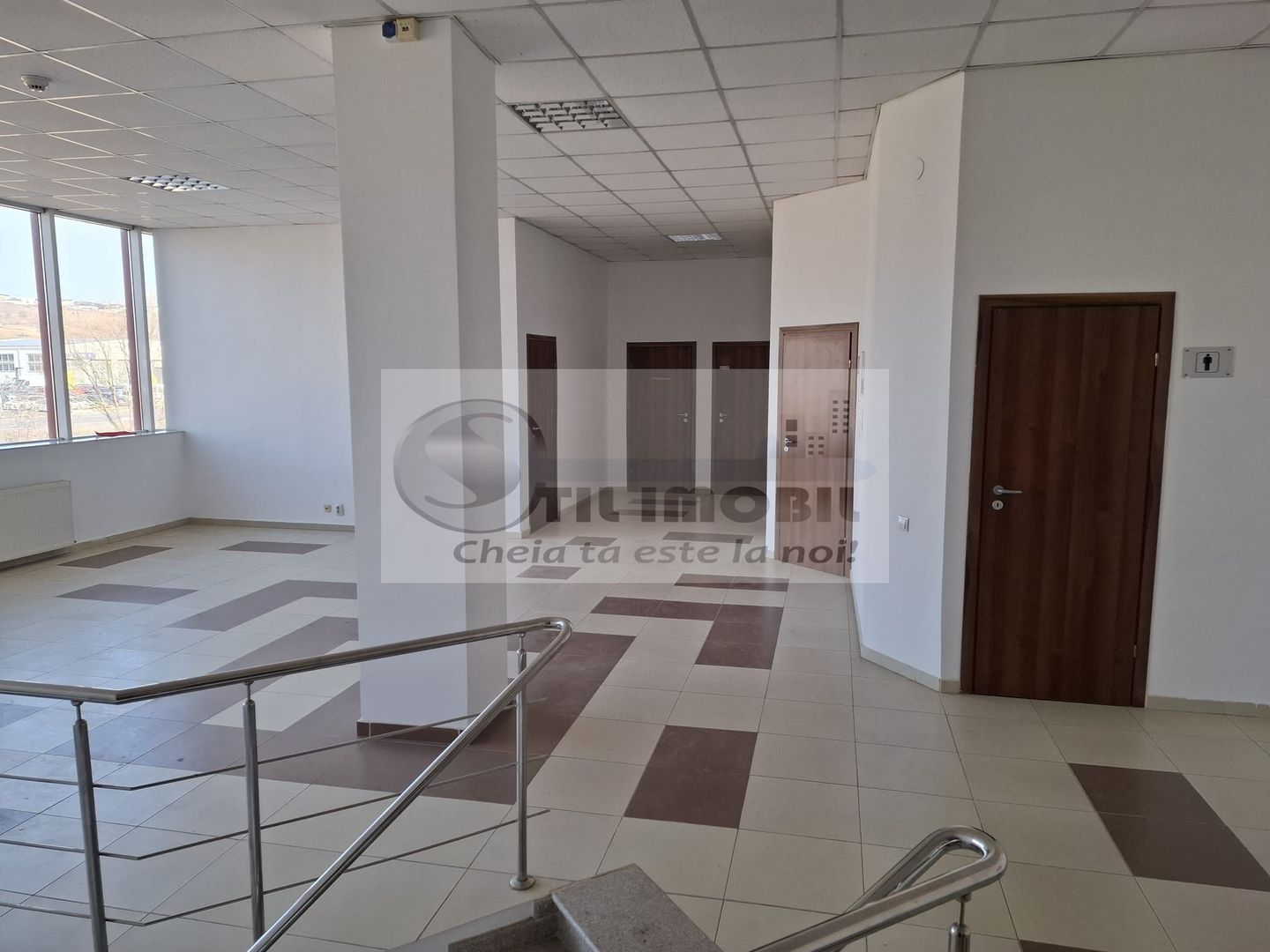 Spatiu depozitare de inchiriat,  suprafata 1250mp +500mp birou - Poză 18