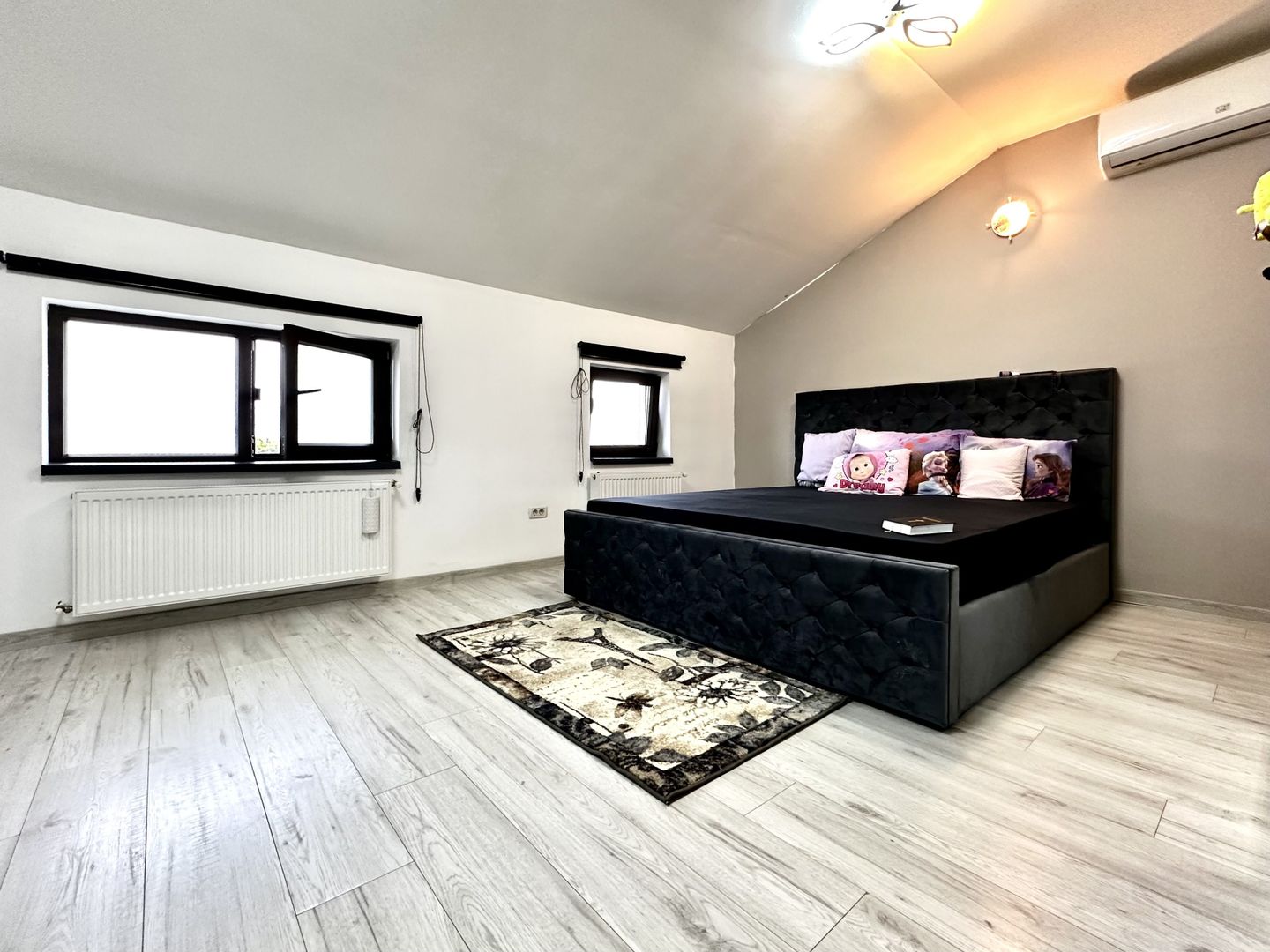 Duplex generos, 120 mp utili, modern si mobilat, in  Mosnita Veche - Poză 12