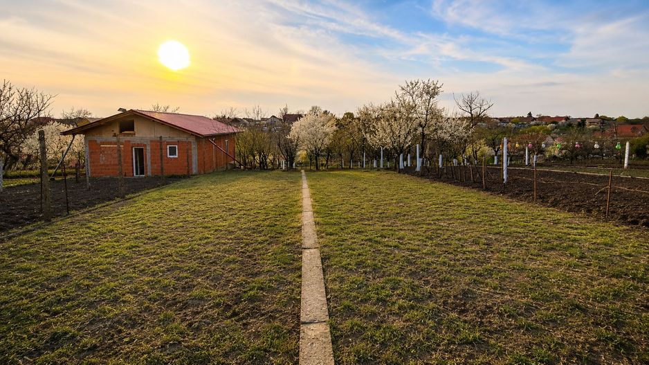 Casă individuală, teren generos de 1.348mp, poziție centrală, Giarmata - Poză 4