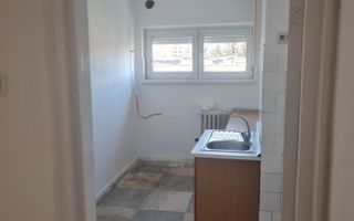 De vânzare apartament 2 camere - Poză 5