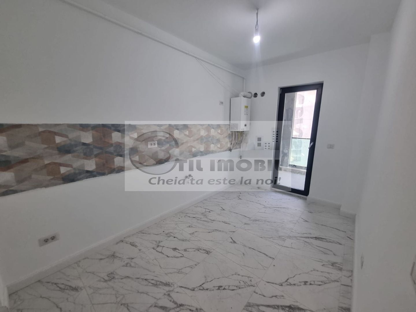 Apartament cu 1 camera, 46 mp in Bloc Nou, Tatarasi - 90100 euro - Poză 3