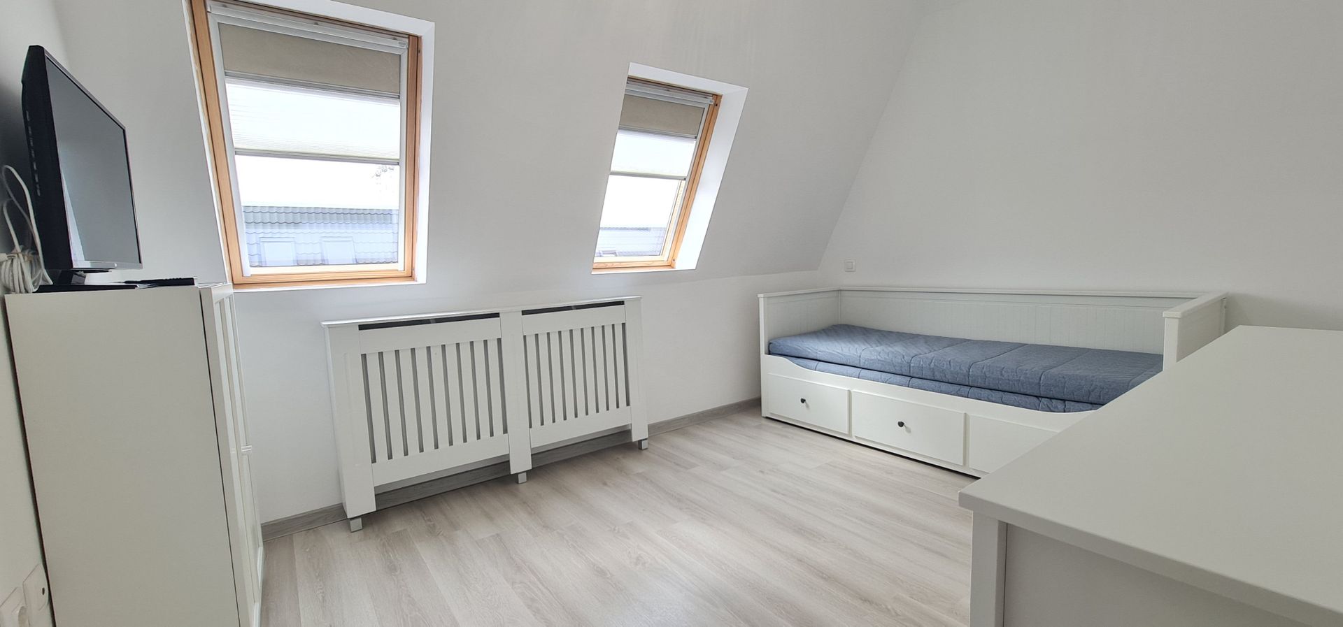 Casa cocheta semimobilata semiutilata in Cartier Izvor Tarlungeni Brasov - Poză 11