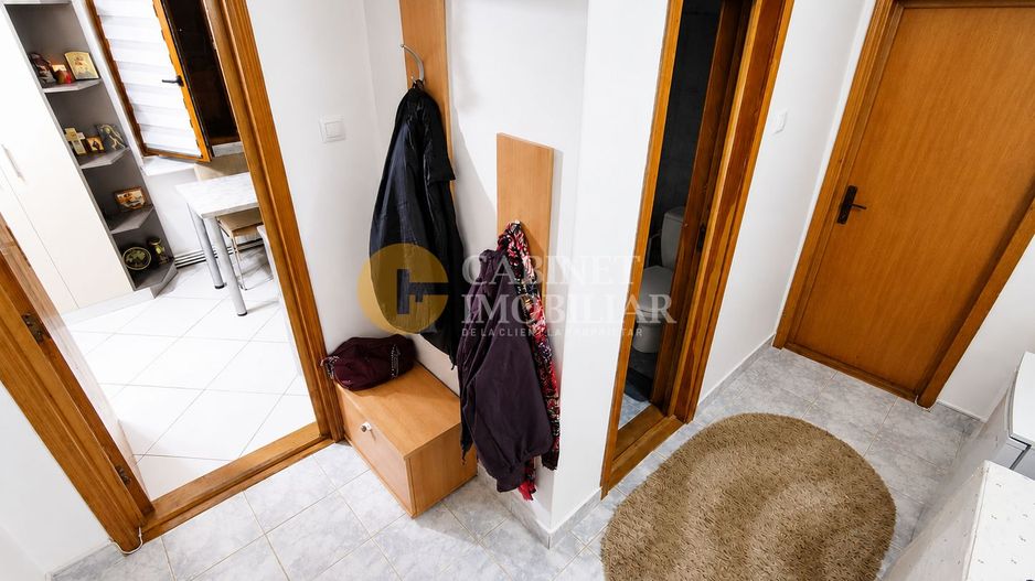 Apartament 4 camere parter/ Spațiu Comercial Nicolina 2 - Poză 3