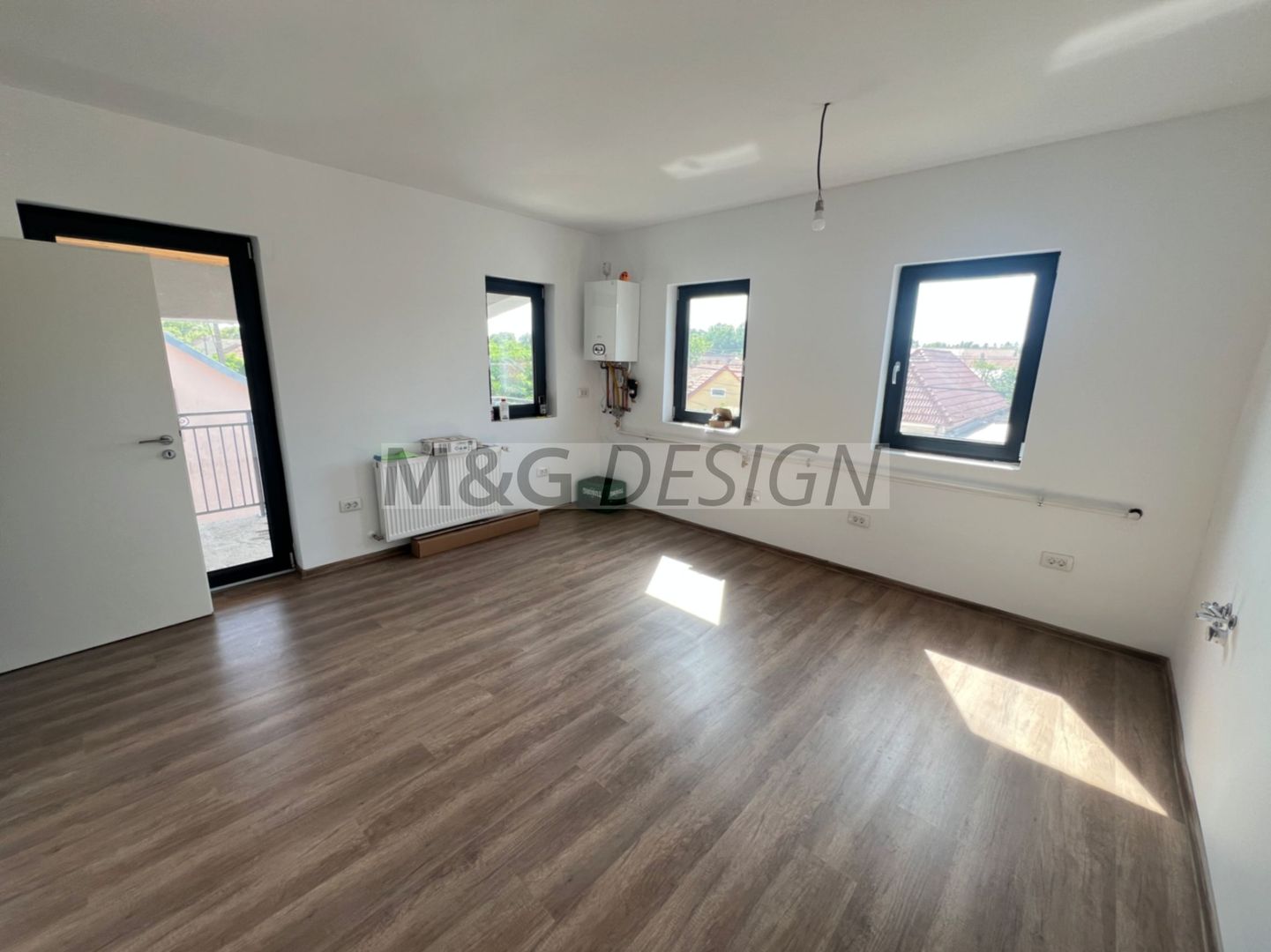 Apartament 3 camere zona Crisan , etaj 1, prima inchiriere - Poză 1