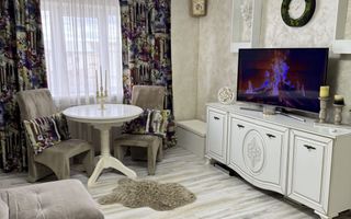 De vânzare apartament 2 camere decomandat, complet mobilat și utilat - Poză 1