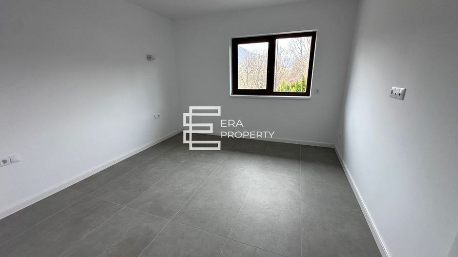 Casă individuală nouă, 5 camere, 3 băi,  teren 427 mp, Cisnădie - Poză 2