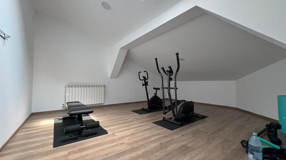 Deasupra tuturor — Penthouse 400 mp cu terasă de 100 mp - Poză 27