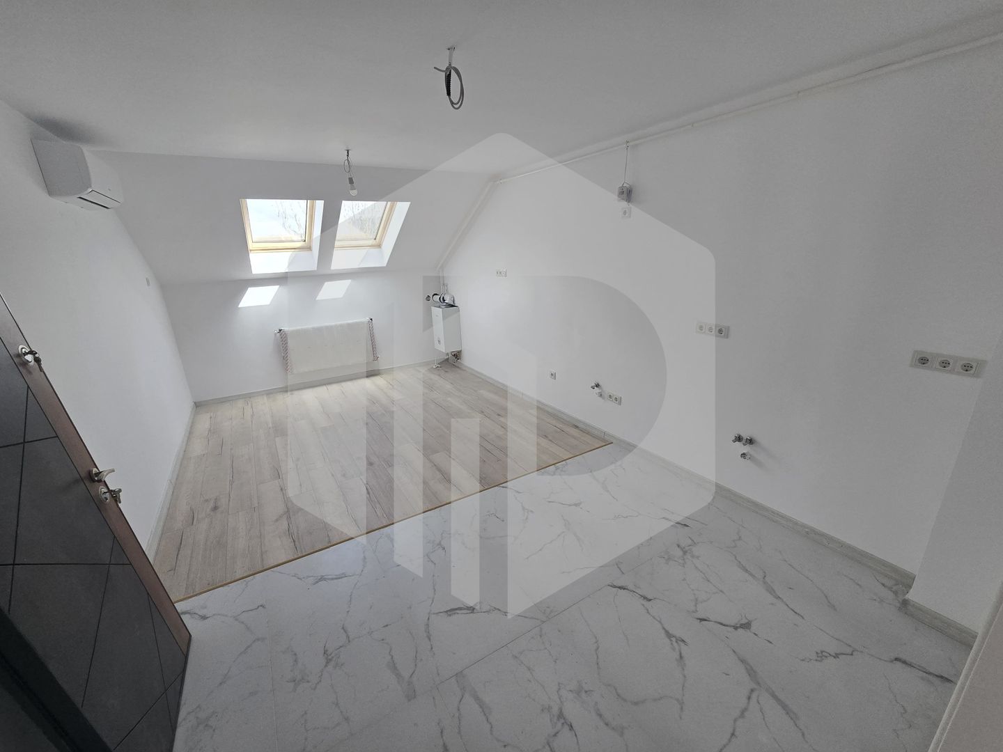 Garsoniere si apartamente la cheie Zona Lazaret - Poză 2