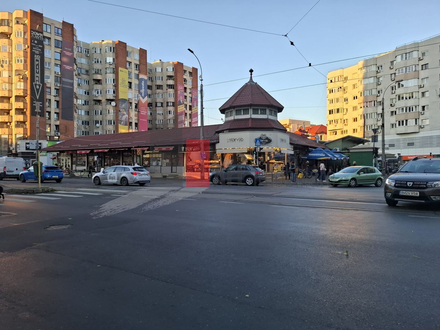 URGENT!, Piata 1 Mai, VIZIBILITATE,  TRAFIC PIETONAL SI AUTO, NEGOCIABIL - Poză 1