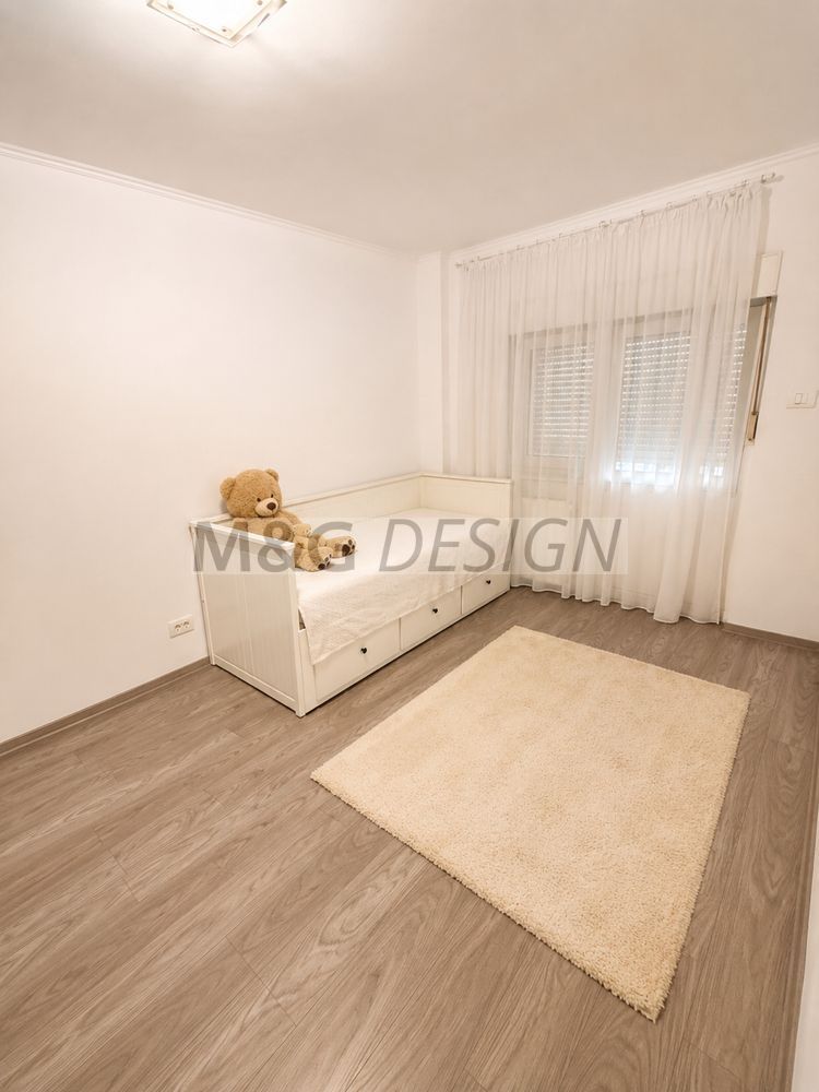 Apartament 4 camere Aradului etaj 2 - Poză 5