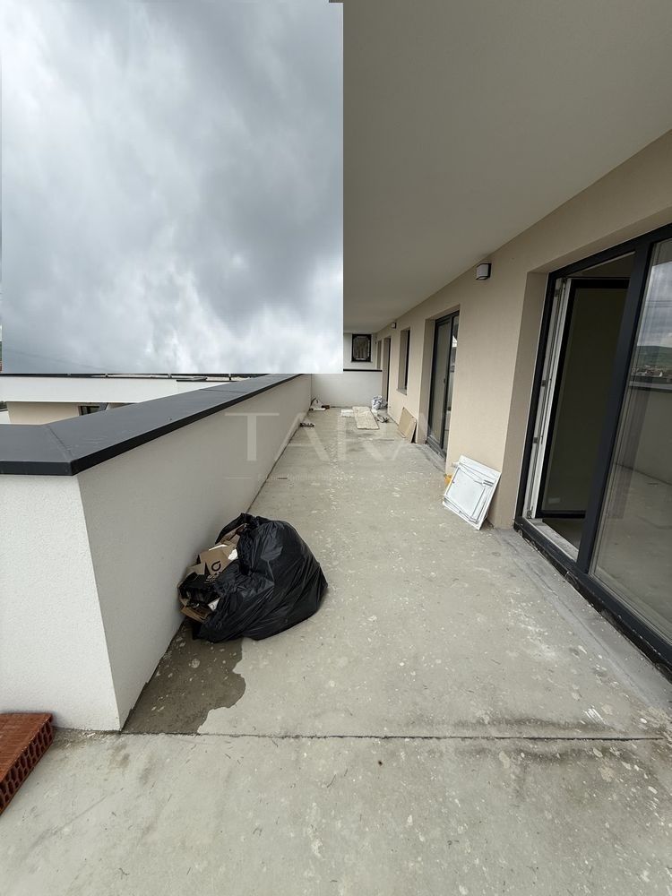 Apartament 3 camere de vânzare, 54 mp utili, terasă 47mp, Apahida. - Poză 6