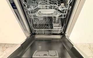 2 camere | etaj 2 | centrala proprie | loc de parcare acoperit | complet utilat - Poză 9