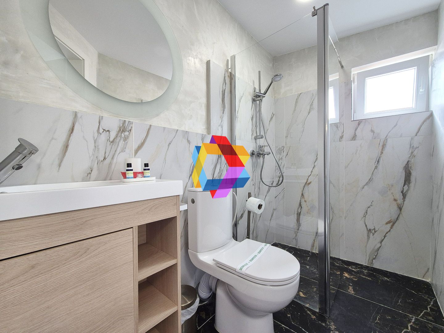 Casa regim hotelier la cheie -225 mp - Poză 10