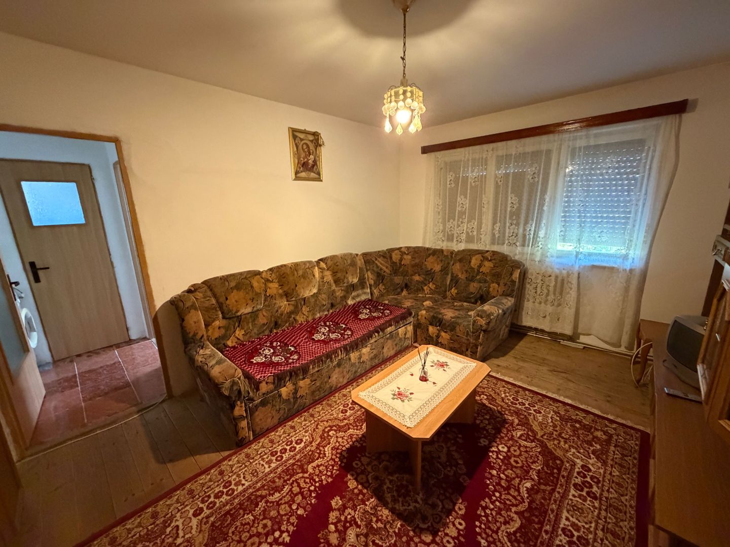 Apartament 2 camere, parter - Cugir - Poză 3