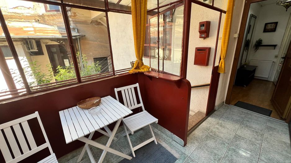 Apartament spatios cu 3 camere | 83 mp + veranda + curte | Ultracentral - Poză 17