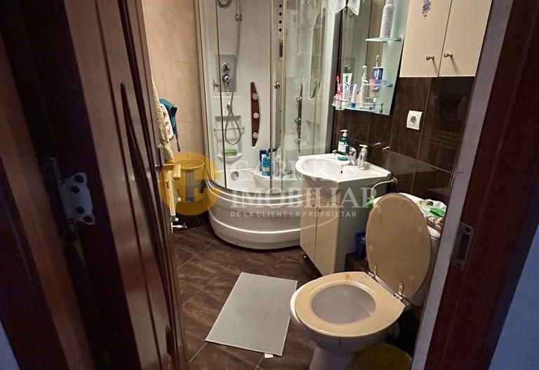 Apartament 4 Camere + Boxa Etaj 3 Frumoasa Bloc 1983 - Poză 9