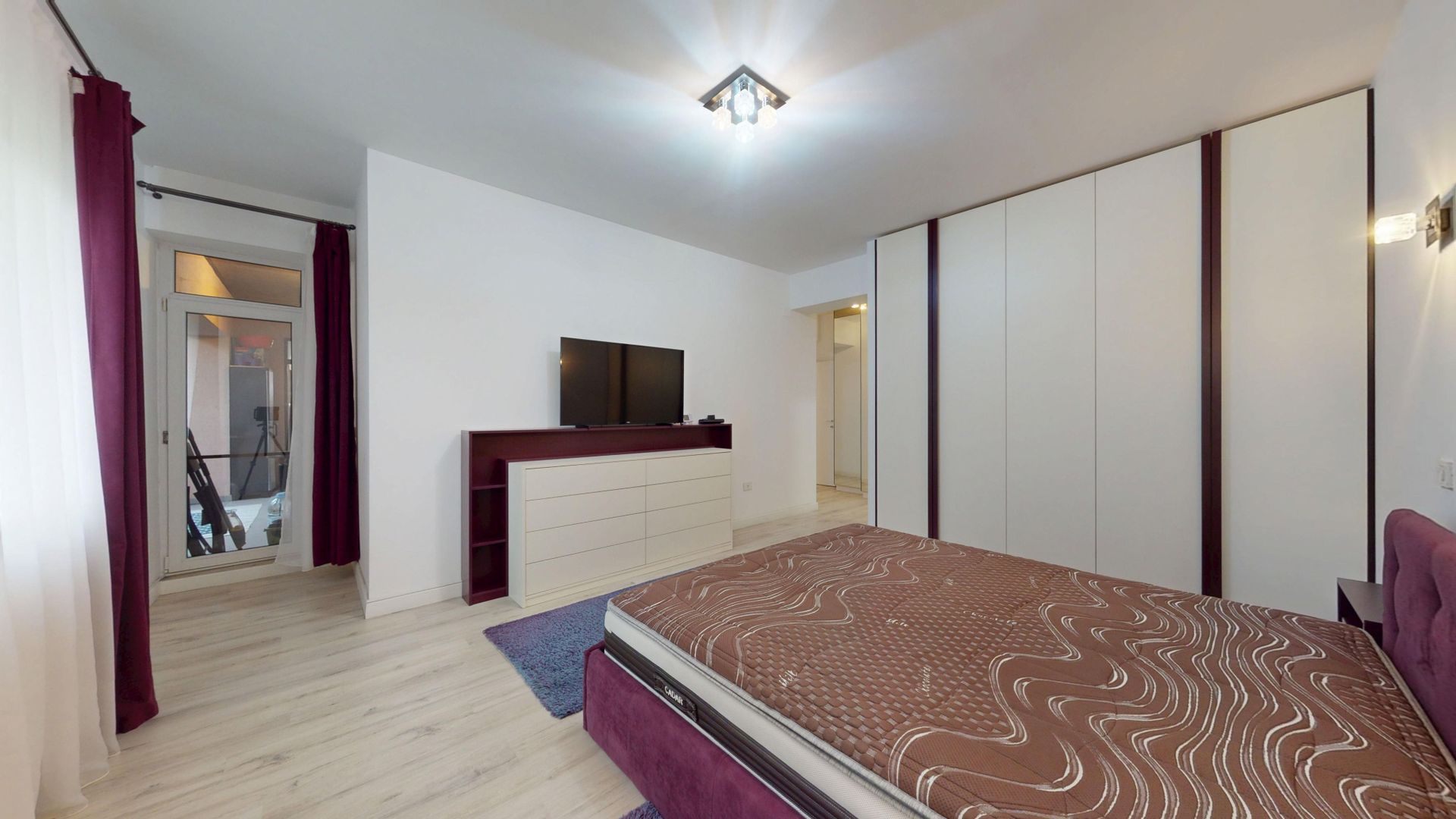 Apartament cu 4 camere de vânzare în Unirii, Bucuresti - Poză 21