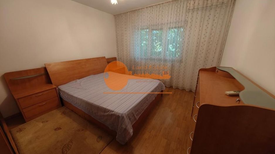 Apartament cu 3 camere in zona Teatrul Masca - Poză 3
