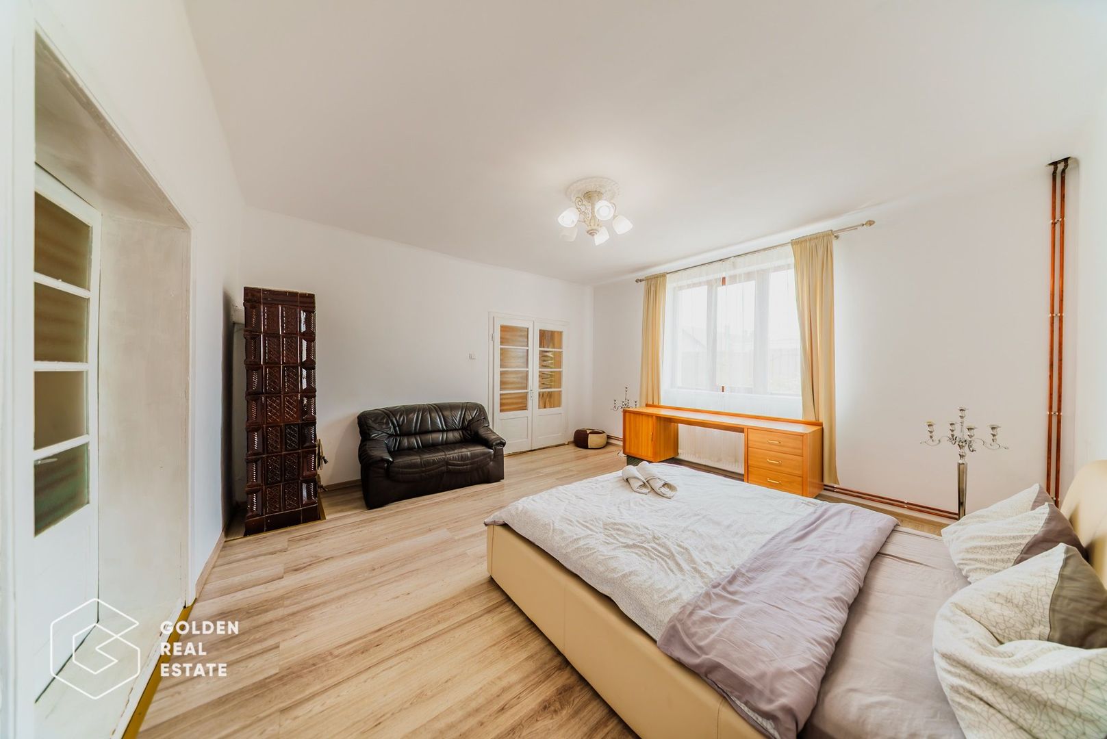 Afacere la cheie: Pensiune functionala sau casa de locuit, Ghioroc - Poză 6