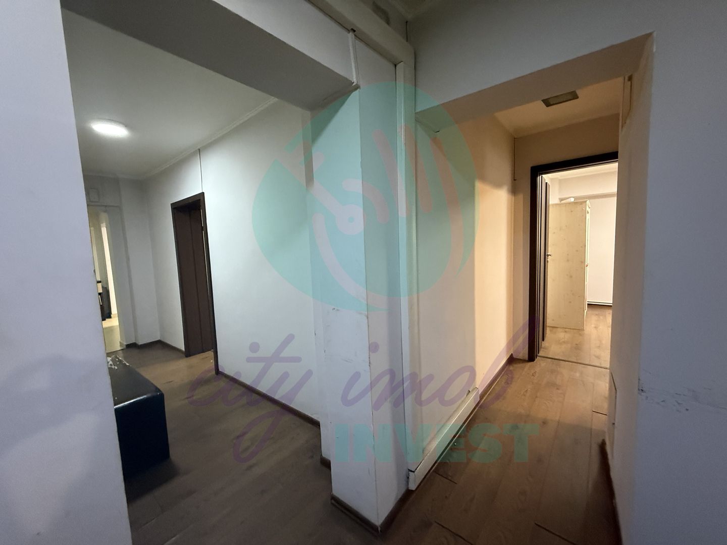 Apartament UNIC pe Calea Calarasilor - Poză 13