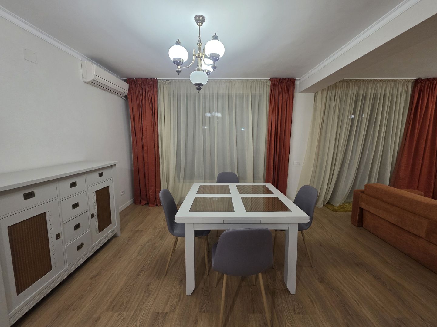 Vilă 4 camere | Vis-a-vis Porsche Nord | Pipera | Curte 200 mp | Garaj - Poză 3