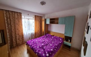 Apartament 3 camere, Decomandat, 69 mp, Zona Cetate - Poză 9