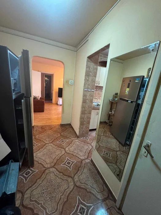 Vanzare apartament 3 camere, bloc 1979- Titan, 5 minute metrou 1 Decembrie 1918 - Poză 2