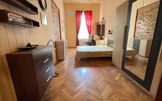 Apartament  spatios de vanzare intr-o cladire istorica - Poză 10