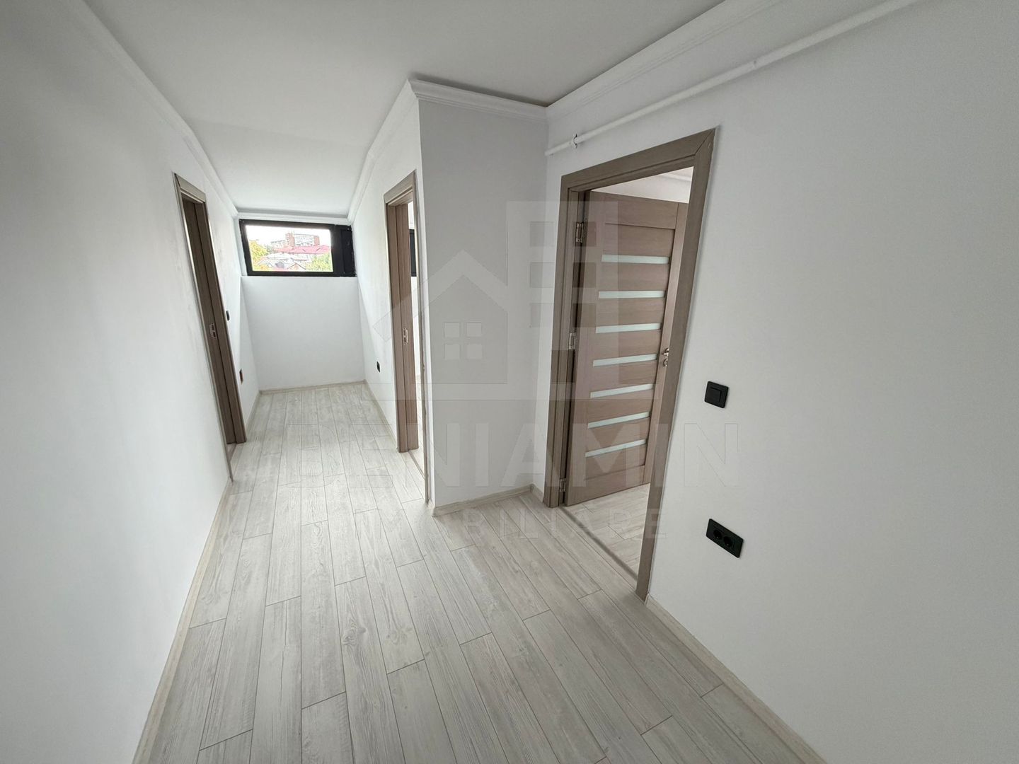 Apartament-Bloc Nou-Gradina Botanica-Etaj 3-Centrala-La Cheie-Liber - Poză 4