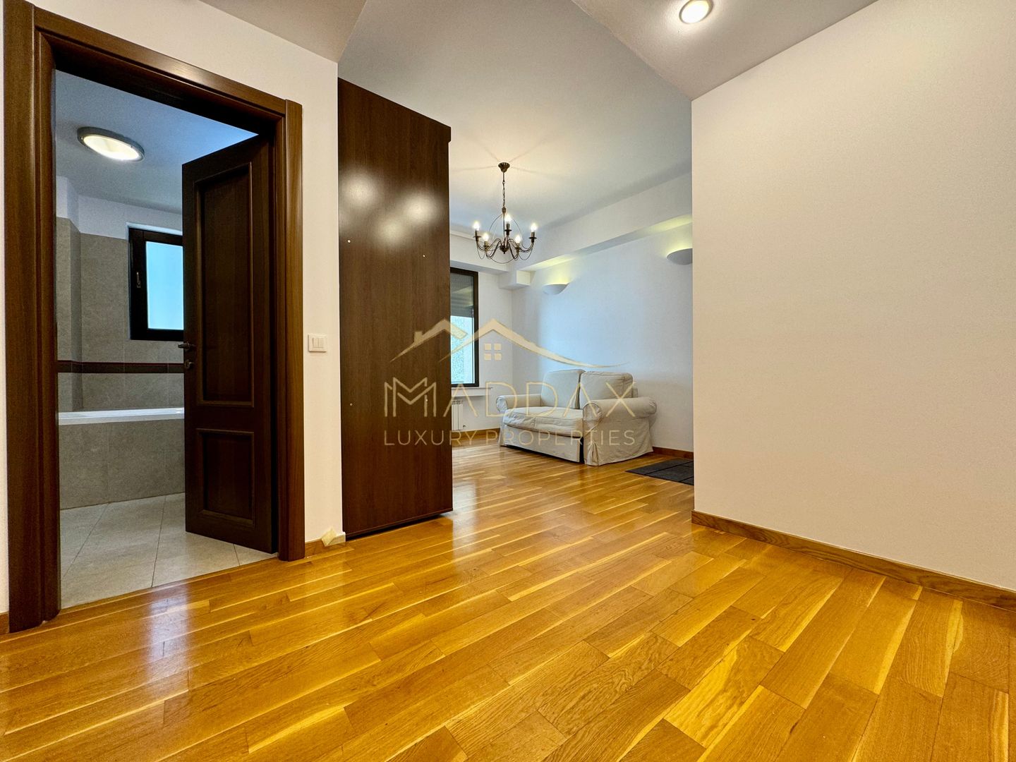 Apartament cu 4 camere 250mp* 2 parcări subterane / Dorobanti-Capitale - Poză 25