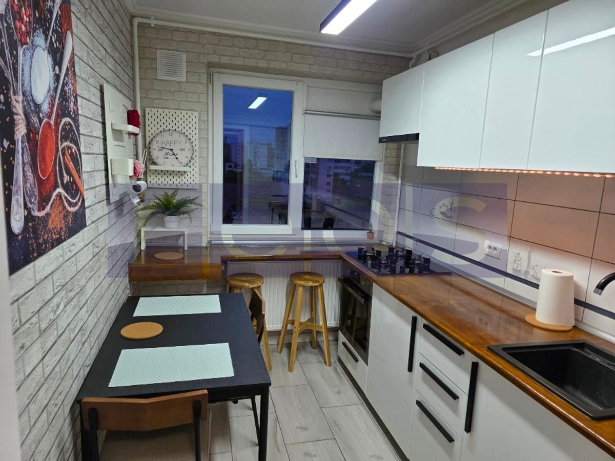 DE VANZARE APARTAMENT 2 CAMERE RENOVAT - DRUMUL TABEREI - METROU - Poză 6