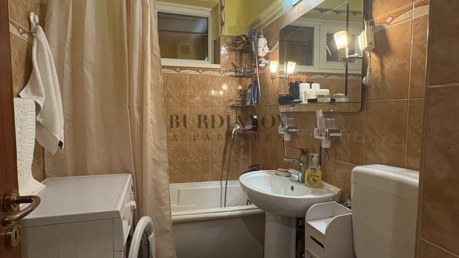 Apartament cu 3 camere - Ferdinand- Str. Avrig - Metrou Piața Iancului - Poză 13