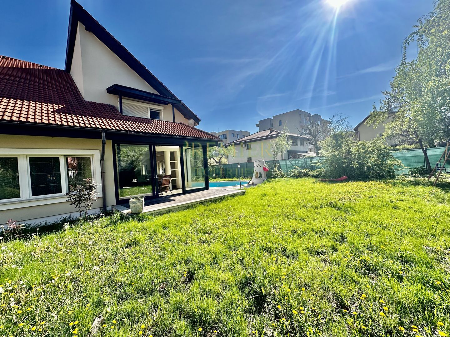 Vila de lux Pipera locuinta de vis teren generos rond OMV - Poză 1