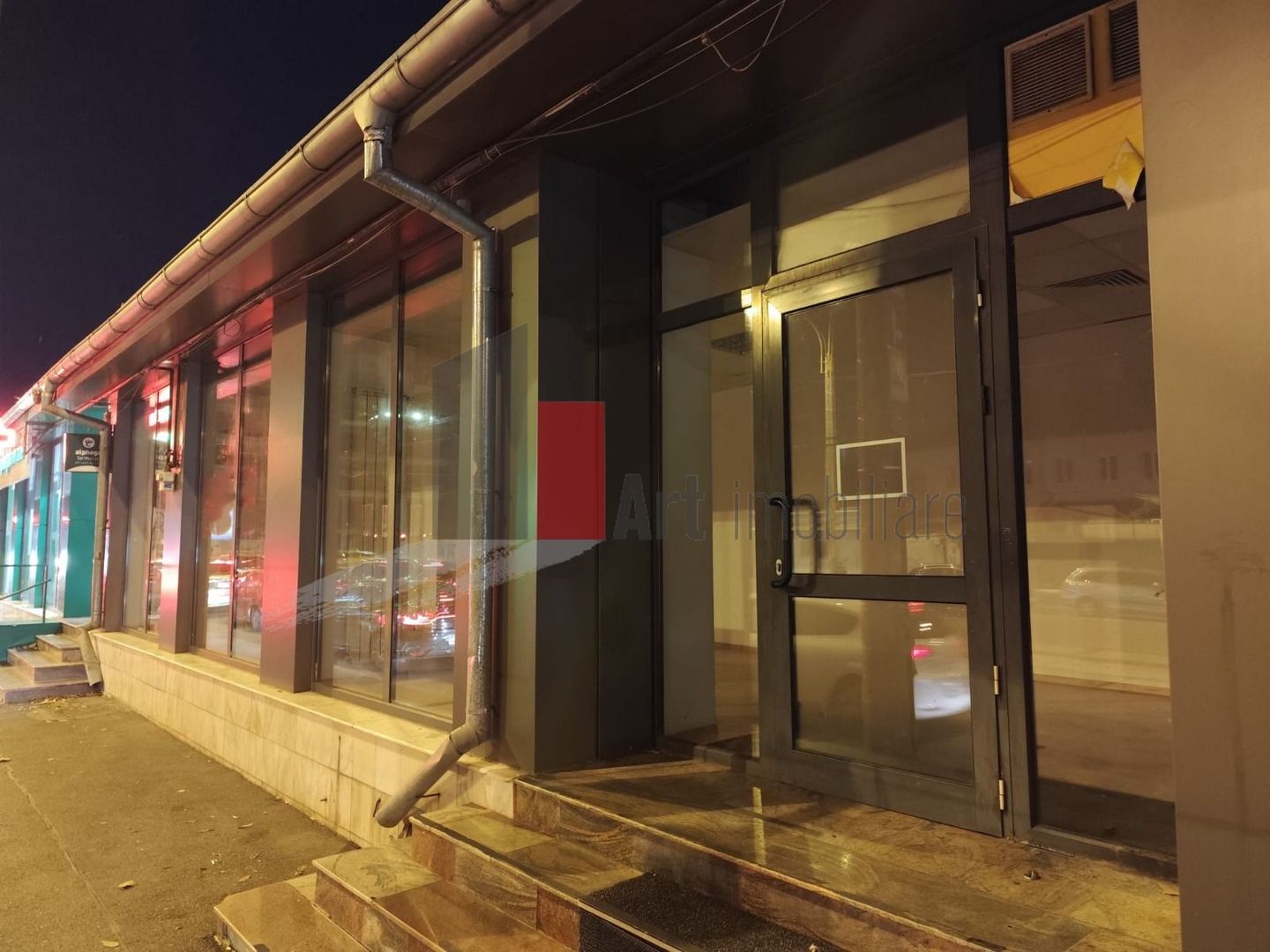 Spatiu comercial Piata Traian-Mega Image - Poză 3