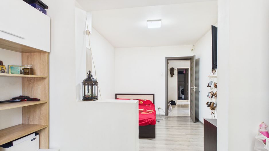 Apartament 4 camere decomandat | Parter | Metrou la 7 minute | - Poză 10