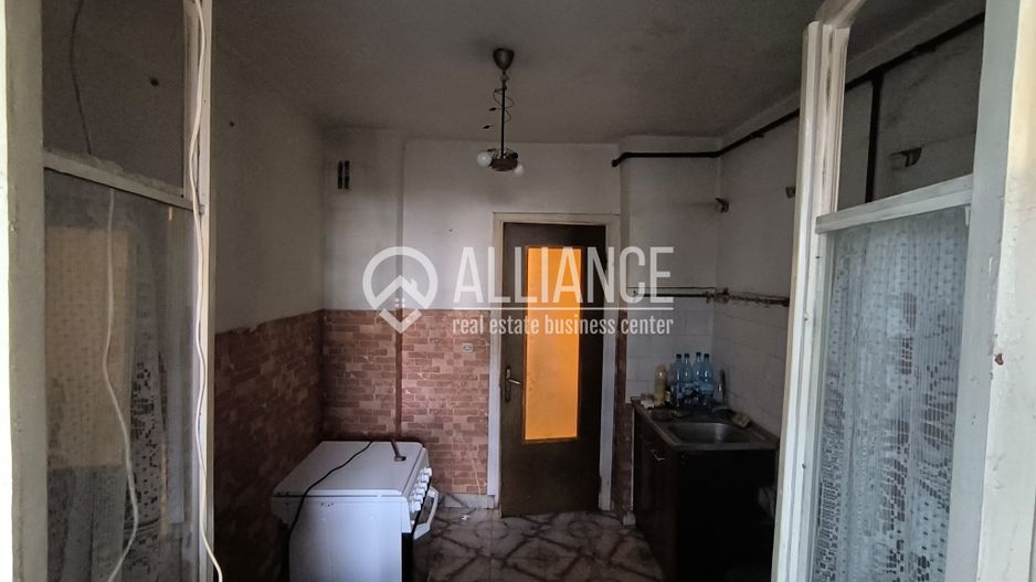 INEL 2 EDEN(cod03) - 2 Camere cu vedere stradala ! - Poză 8