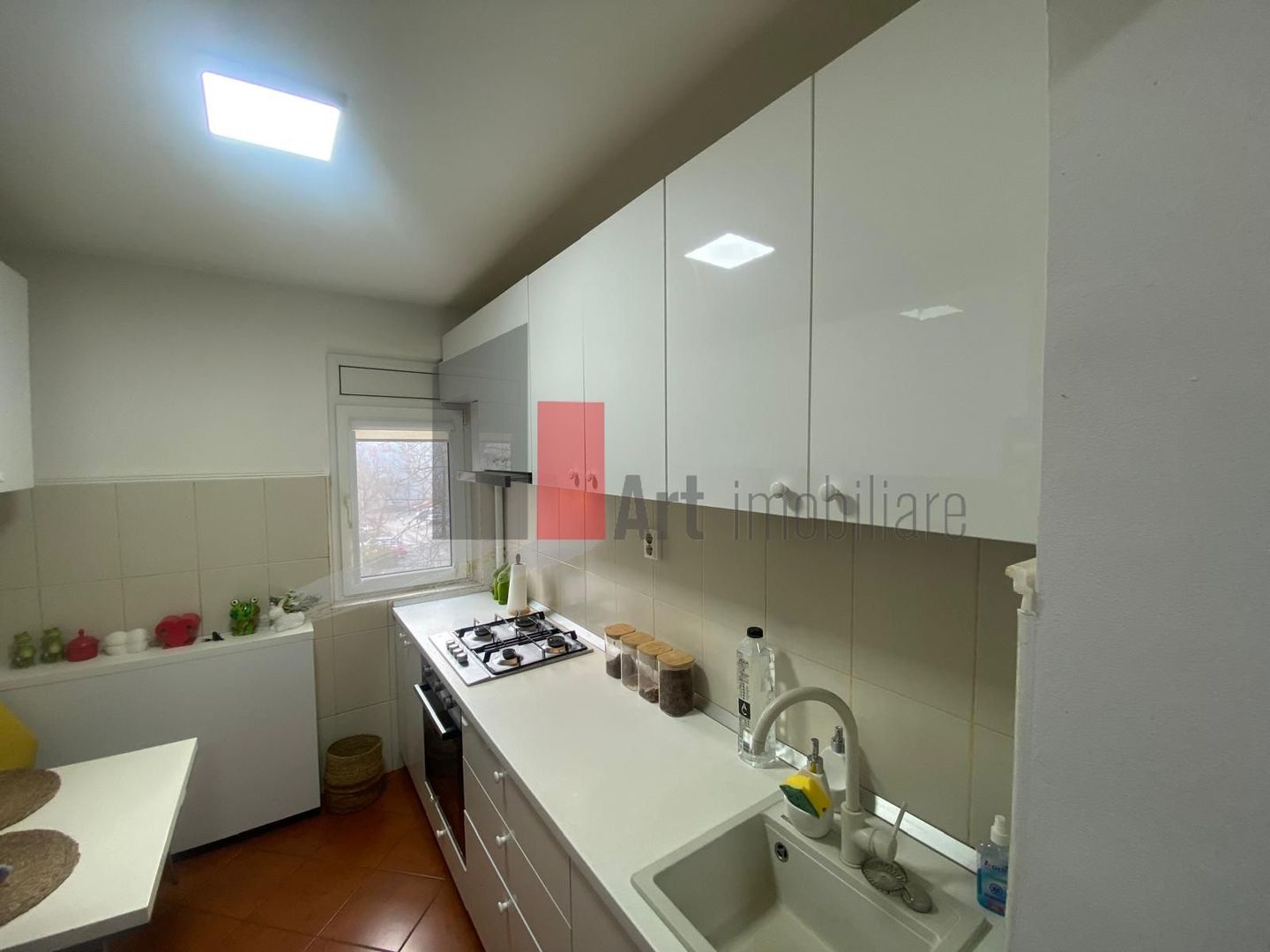 Apartament 2 camere langa parcul Titanii - Poză 12