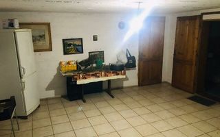 De vanzare casa D+P+M situat in Aradul nou, avand curte proprie - Poză 4