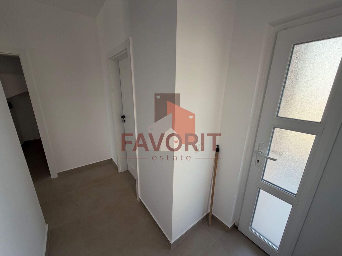 Comision 0%. Toate utilitatile. Strada asfaltata. Disponibil imediat. - Poză 8