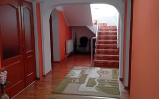 Casă Spațioasă P+1+M, 265 mp Utili, 1000 mp Teren – Toate Utilitățile, Vânători - Poză 17