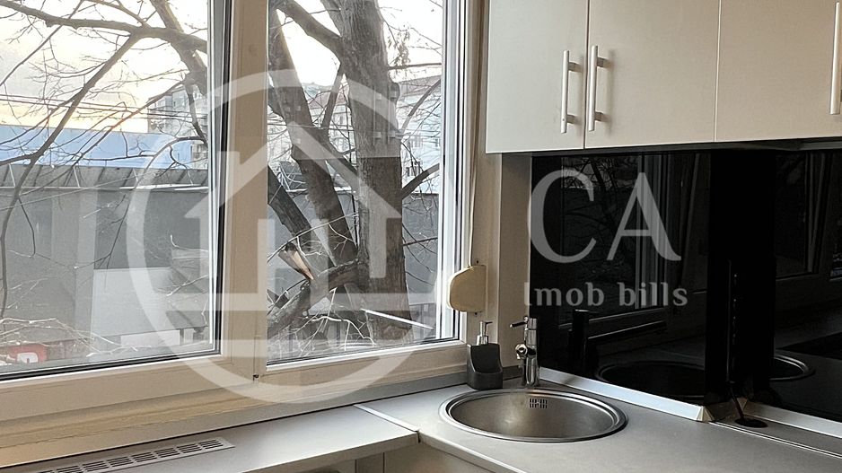 Apartament cu 2 camere de vanzare, Rogerius, Oradea - Poză 3