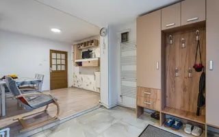 Casă cu 4 camere, anexă locuibilă și teren de 234 mp | Piața Sudului - Poză 12