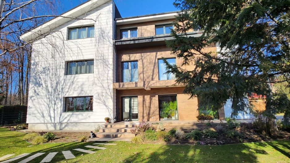 Vila individuala strada Radarului la padure - Poză 2